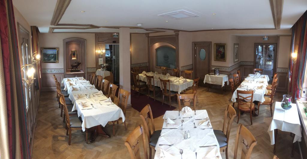 Hotel Restaurant Au Cerf D'Or Strasburg Zewnętrze zdjęcie